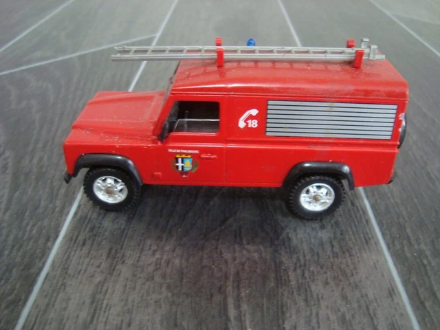 SOLIDO LAND ROVER Defender 110 French Fire Engine Scale 1:43 £7.99 ...