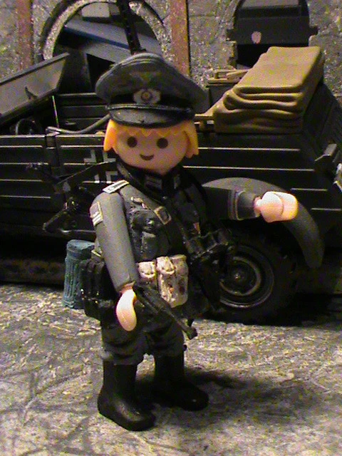 PLAYMOBIL Custom Soldat Waffen Sturmman Ardennes 1944 - Pièce Unique
