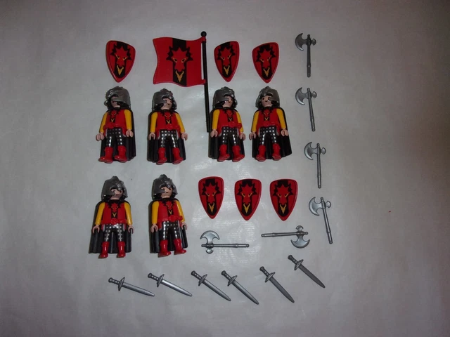 Playmobil Selle de Parade Rouge Chevalier 1ere ou 2eme Génération Playmobil Selle de Parade Rouge Chevalier 1ere ou 2eme Génération