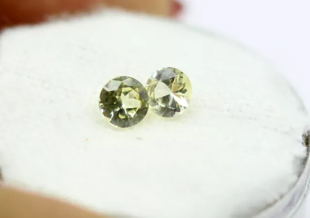 0.883 Ct Excellent Round Loose Gem No Heat 2 Pcs Light Yellow Natural Sapphire 2