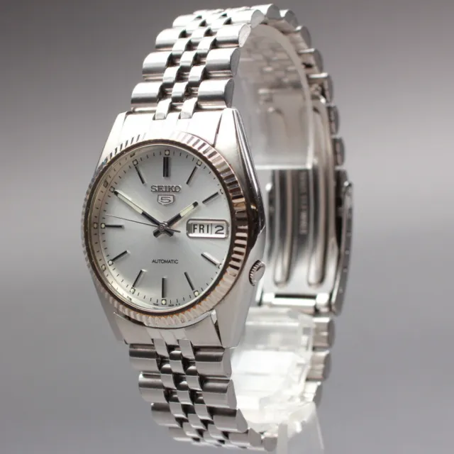 [Exc+5] SEIKO 7S26-3110 orologio automatico da uomo con quadrante argento...