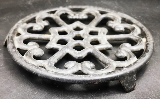 Vieux Dessous De Plat En Fonte Brute - Fait En France - Déco De Table Rustique
