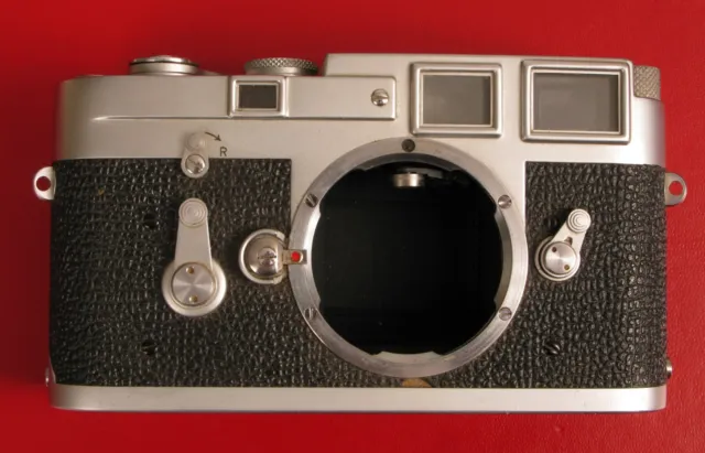 Vintage Leitz Leica M3 Single Stroke Rangefinder Camera Body Serial # 996490 !!