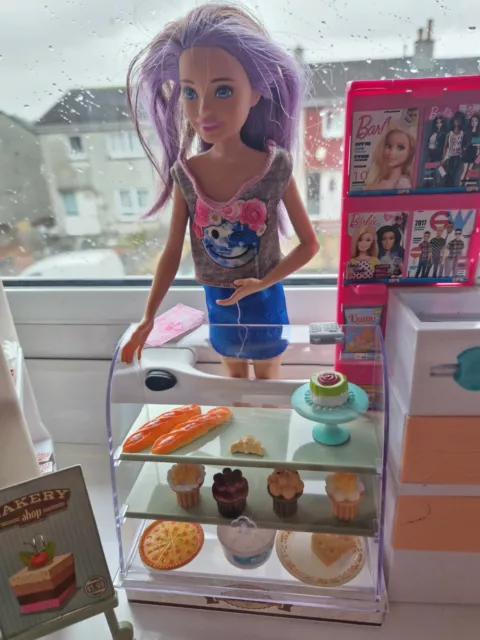 Barbie Supermarket Shopping