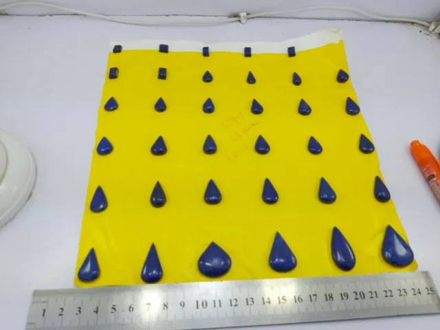 Natural Grade AAA Lapis Lazli large to small 340 Carat 30Pcs cabochons cabs