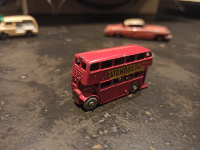 ANCIEN CAMION MATCHBOX N°10 PIPE TRUCK MADE IN ENGLAND By Lesney EUR 4 ANCIEN CAMION MATCHBOX N°10 PIPE TRUCK MADE IN ENGLAND By Lesney EUR 4