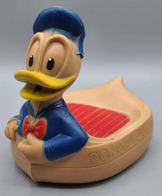 https://www.picclickimg.com/v60AAOSwKGFkm3t5/Vintage-1956-The-Sun-Rubber-Co-Donald-Duck.webp