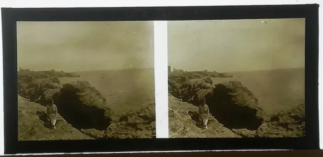 zc15 positive stereo glass plate BE circa 1920 animated Vendée beach rocks Sion