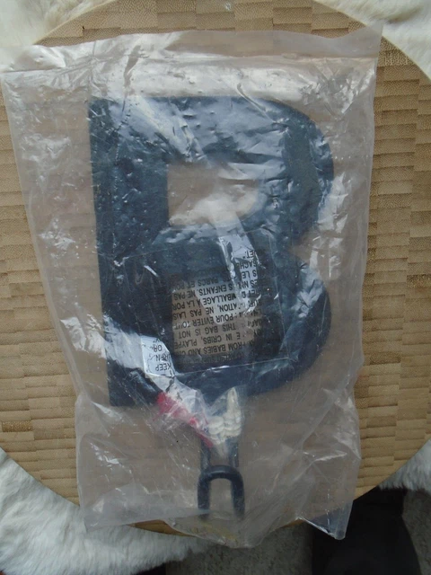 NEW Heavy Duty Black Metal Monogram B Wall Hook Hanger Coat Hat Hook NICE