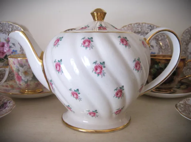 Vintage Sadler Swirl Teapot 1593 Pink Roses Floral 22kt Gold Trim Full Size