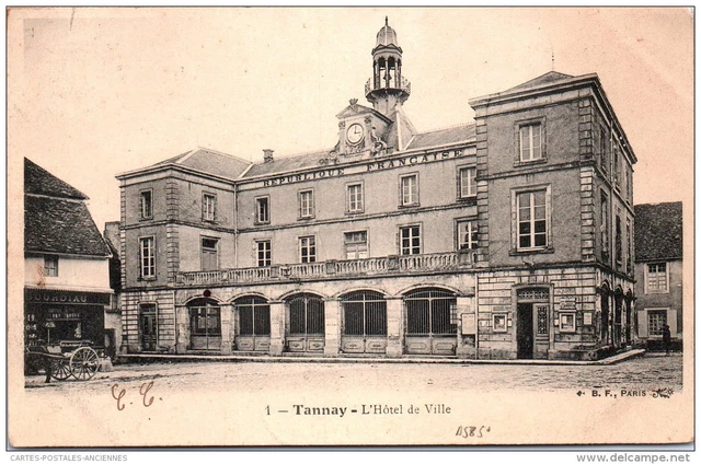 58 TANNAY - l'hotel de ville