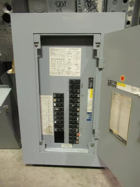 GE AQF3241AT Panelboard, THQB32100 Main, 120/208 Volt, 3PH4W, 24 CKT- E1680