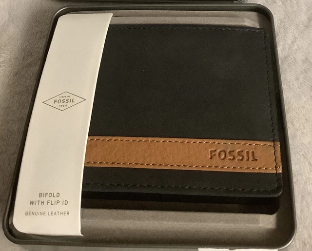 Brand New Fossil Men's Quinn Flip ID Bifold Black Leather Wallet ML3644001 Brand New Fossil Men's Quinn Flip ID Bifold Black Leather Wallet ML3644001