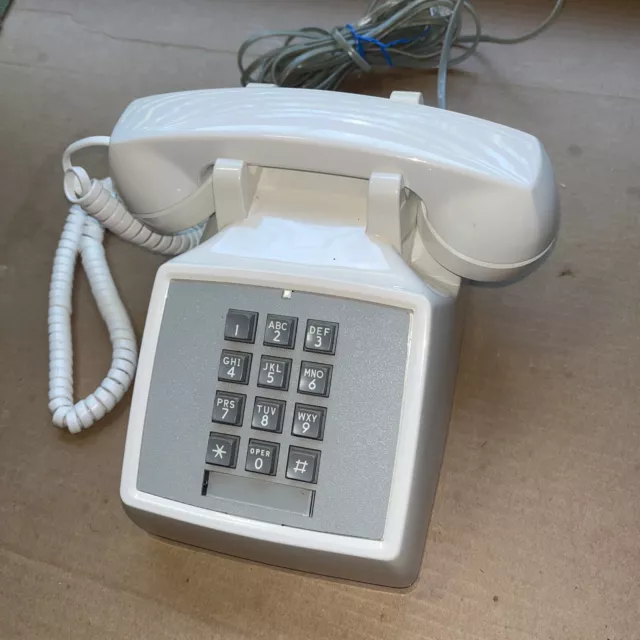 Western Electric Bell System 2500 Touch Tone Desk Phone  EX!!