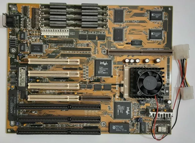 ASUS P/I-P55TP4N Sockel 7 ISA retro Mainboard + Intel Pentium 100 MHz + 32MB RAM