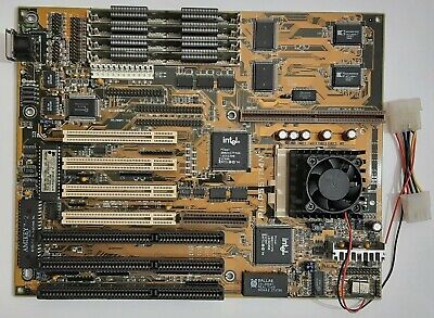 ASUS p/i-p55tp4n Socket 7 ISA + scheda madre Intel Pentium 100 MHz + 32mb Edo-RAM