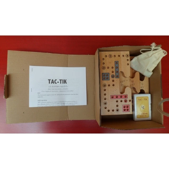 Jeu De Société Tac-Tik En Bois - 2 à 6 Joueurs - Stratégie Et Cartes - Fabrication Française