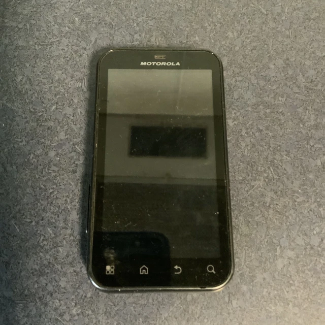 Motorola Defy MB525 Vintage Smart Mobile Phone With Battery - Used - Powers On