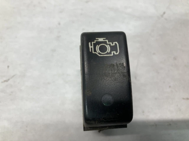 Kenworth W900L ENGINE BRAKE ON/OFF Dash/Console Switch - Used | P/N P27104016