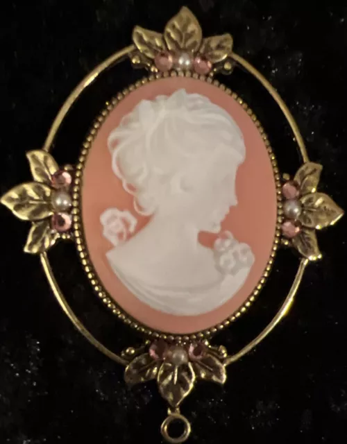 Vintage Style Cameo Brooch Victorian Lady Profile Peach/White/Gold Tone