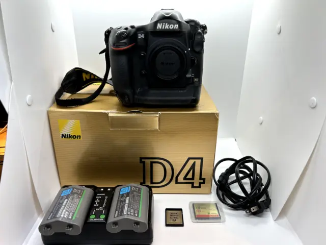 Nikon D4 Digital SLR Camera 16.2MP Body (411796) w/ box & accessories