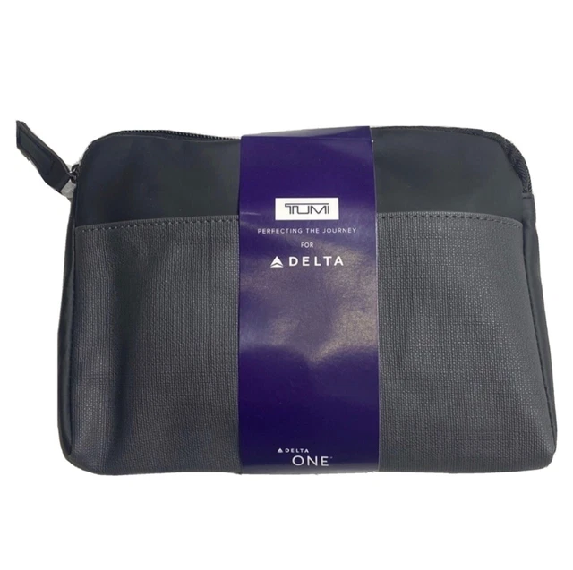 TUMI amenity kit travel case bag luggage delta first business class new 2023