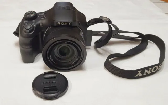 Sony Fotocamera Digitale Compatta - Nera 