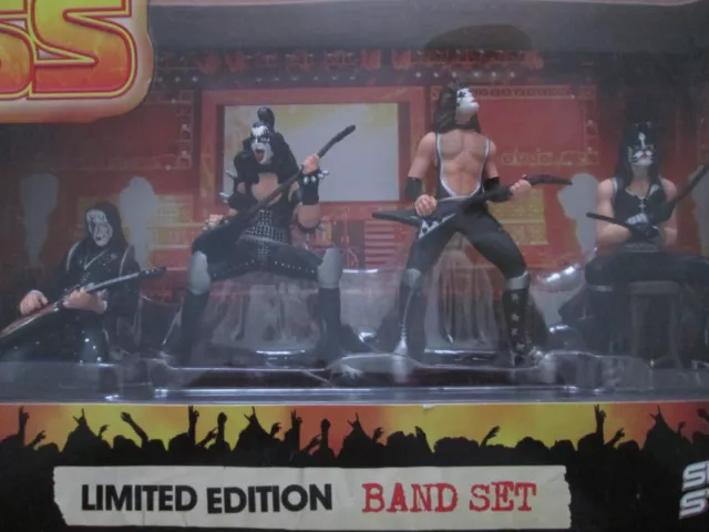 KISS Limited Edition Band Set, Super stars 2009, UN-Opened Outer Box Damage 2