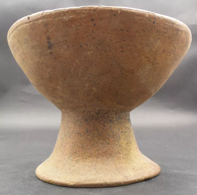 Great Pre-Columbian Narino Culture Pedestal Pottery Bowl ca. 800 - 1200 AD