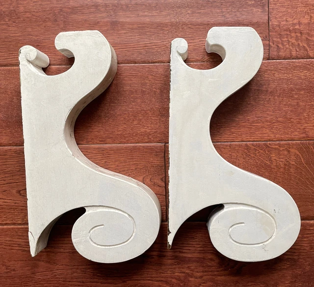 Pair of Vintage Wooden Gingerbread Porch Corbels New England 13.5”