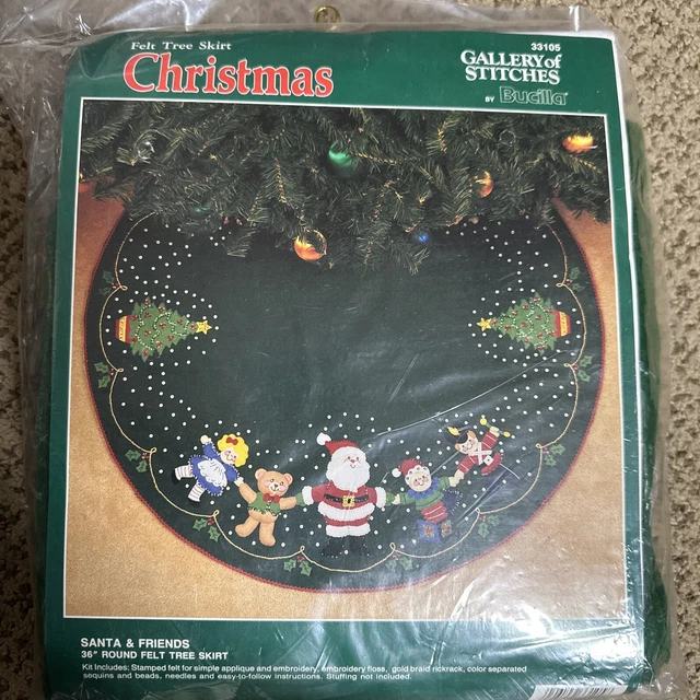 Sealed Bucilla Santa & Friends 34" Round Felt Tree Skirt Kit 33105 Xmas 1993