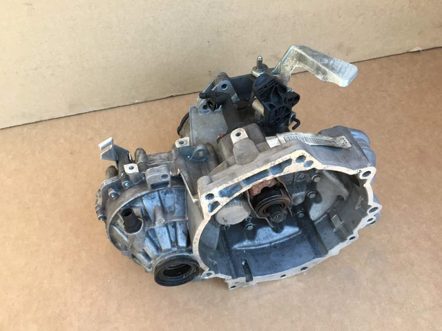 VW Audi Seat Skoda Stopfen Getriebe 02M301115B