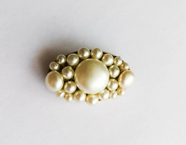 Louis Rousselet Longues boucles d'oreilles en perles - En vente sur Fran