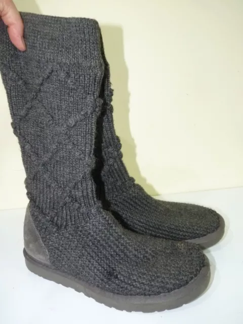 Ugg 5879 discount