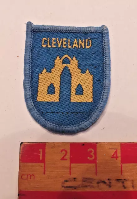 Vintage Boy Scouts Cleveland District County Area Badge (U)