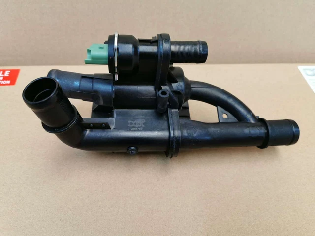 Boîtier Thermostat Eau Pour Berlingo, C4, Partner, Etc. - Température 82°C - Pièce Neuve PARTSLINE