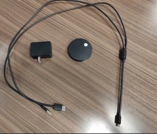 Airtame Wireless HDMI Adapter Display Receiver Model AT-DG2