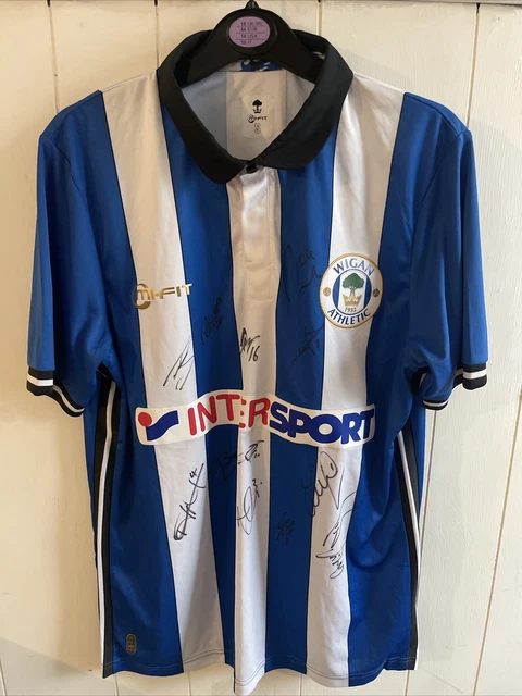 Cadre Arsène Wenger Avec Maillot Des Invincibles Autographié - Collection Arsenal