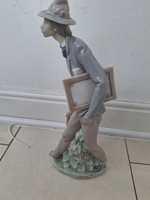 FIGURINE EN PORCELAINE Lladro fille joueuse de tennis Juan Huerta