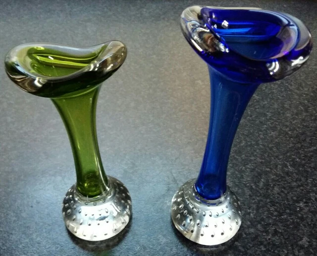 ●●●Aseda Blue/Green Classic Bud Vases x 2 (Vintage But Pristine) 18cm/16cm●●●
