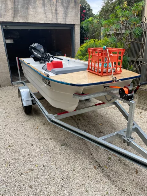 Perfect Entry Level Boat. DEVIL CAT. Brand new motor and custom made trailer.