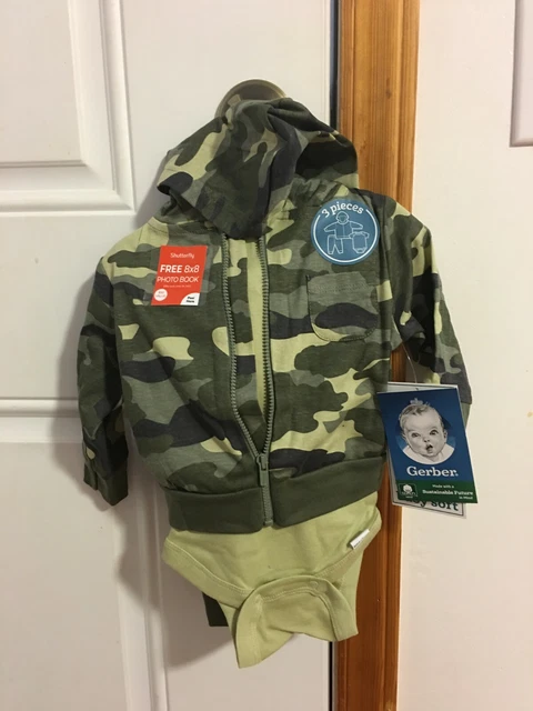 Brand New Infant Boys Size 0-3 Months Gerber 3 Piece Outfit