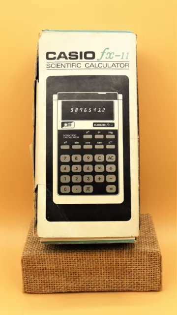 Antigua calculadora Casio Fx-11 scientific calculator, funcionando, año 1974 Su