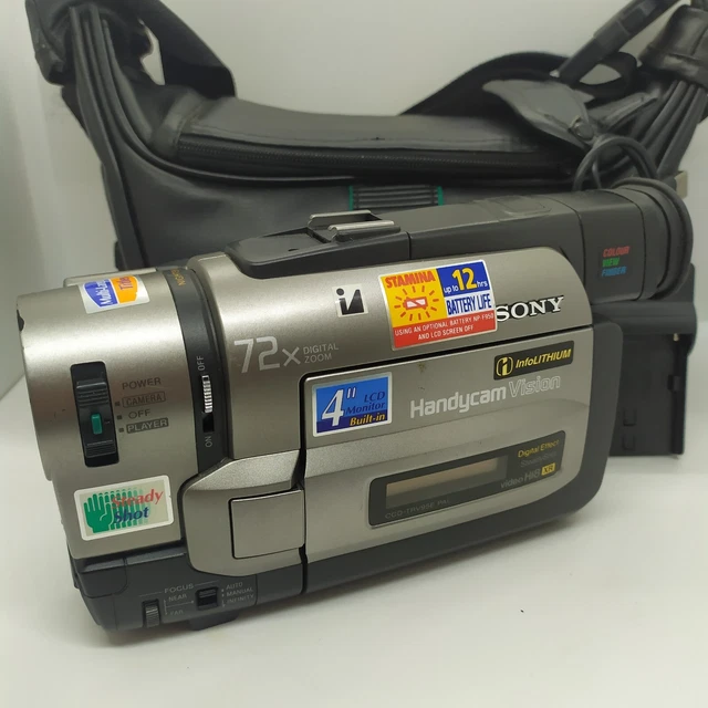 SONY CCDTRV95E NIGHT Vision Video Hi8 XR 8mm Camera Camcorder, Charger