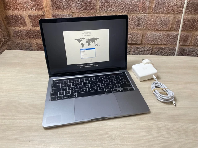 Apple MacBook Pro 13" 2020, Intel Core i7, 2.3GHz, 1TB SSD, 16GB RAM, A2251