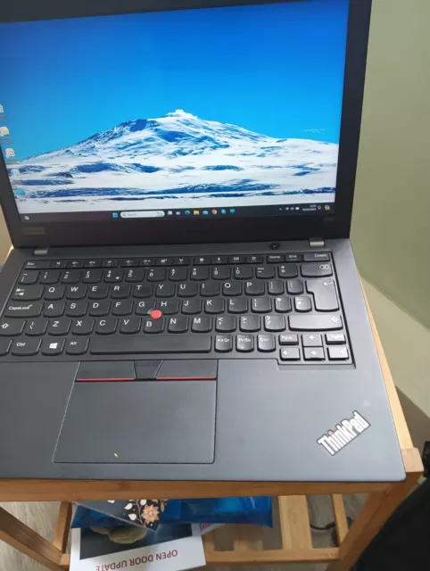 Lenovo Thinkpad X280 Core i5-8350U 16GB 512GB SSD Webcam Windows 11 FHD Laptop