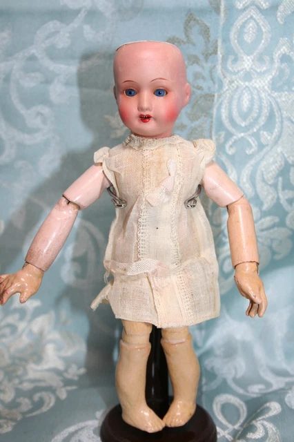 ARMAND MARSEILLE. Poupée, tête en biscuit... - Lot 162