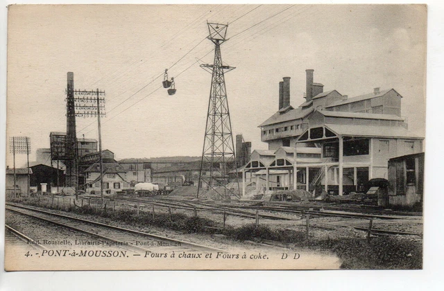 PONT A MOUSSON - Meurthe et Moselle - CPA 54 - Les FONDERIES - Fours à Cokes