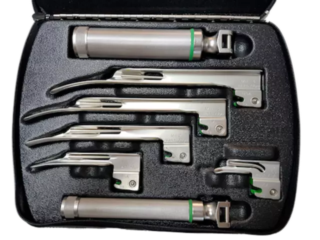 Hillrom Welch Allyn Complete Fiber Optic Miller Laryngoscope set model 68696