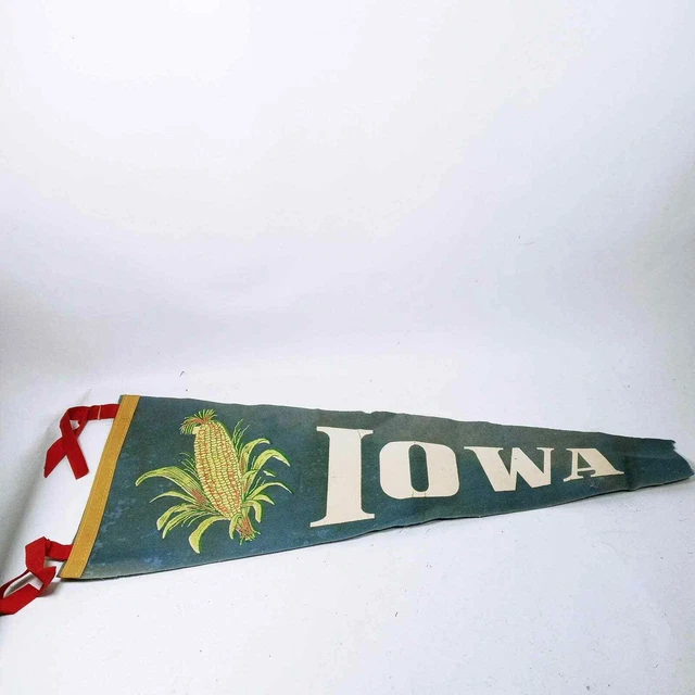 Vintage Felt Pennant IOWA Corn Damaged (lvrs)